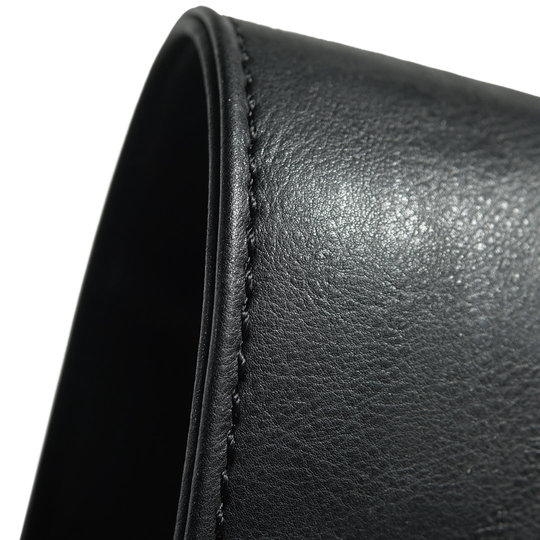 Stronghold I Leatherette Black