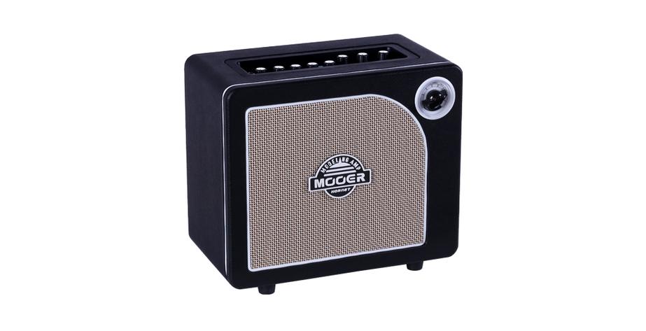 Hornet Black - 15 Watt Modelling Guitar Amplifier - Black