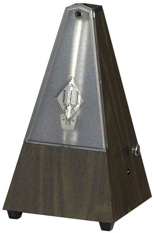 Taktell Pyramide Nussbaum mit Glocke