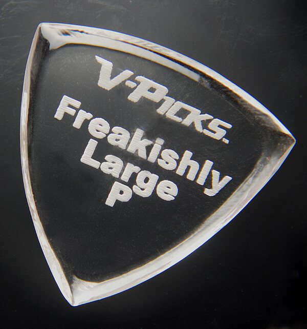 V-Pick Freakishly Large Pointed Pick