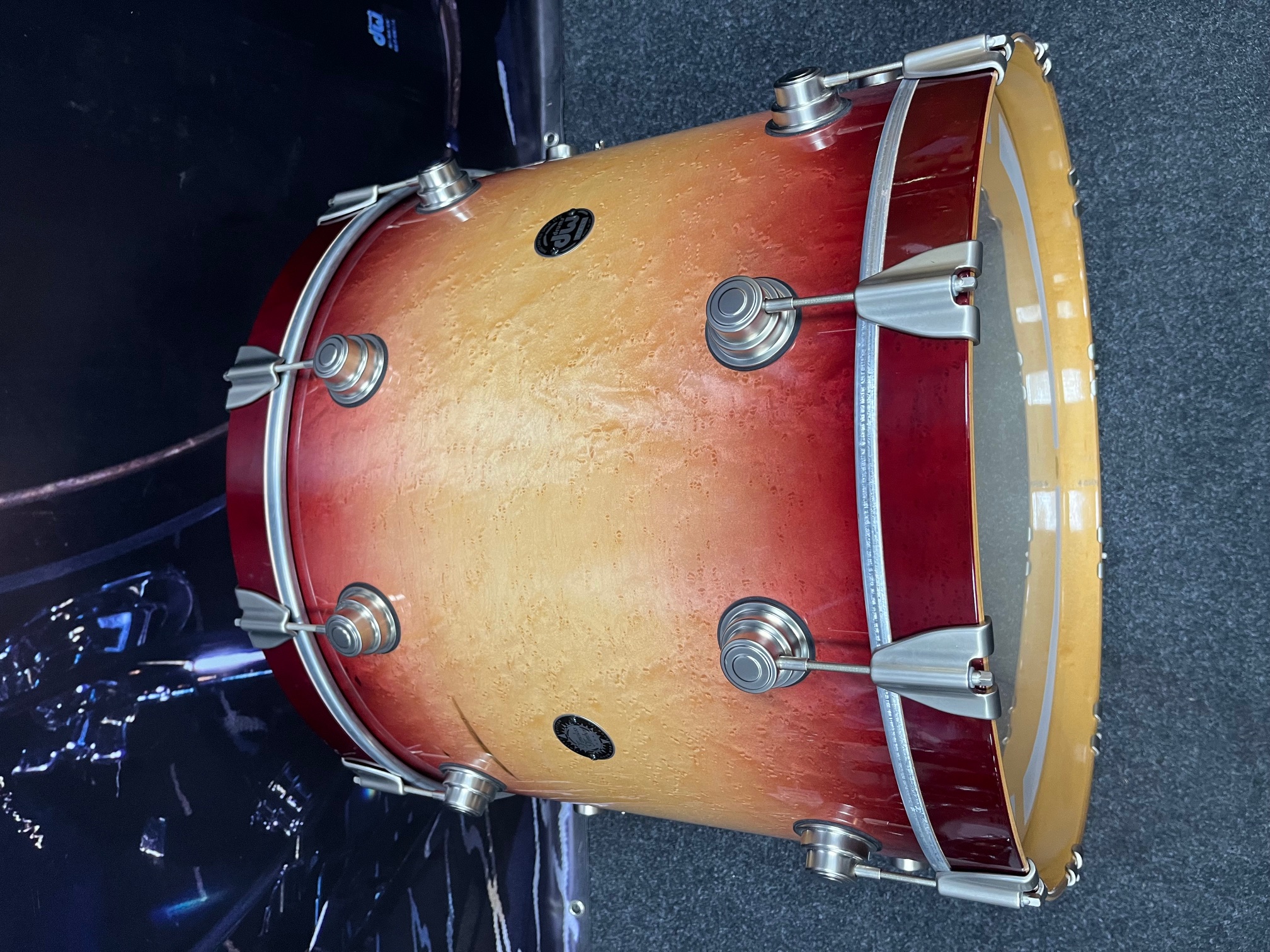 Timeless Timber Lake Superior Birdseye Maple Classic Burst Drum Set 22"/8"/10"/12"/14"/16"/Snare