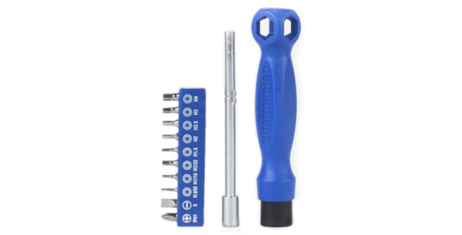 MN228The Octopus 17-In-1 Tech Tool