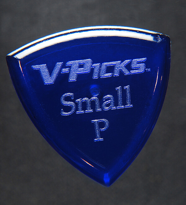 V-Pick Small Pointed Pick sapphire blue