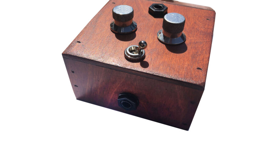 Special Edition Wooden Case Prototype MKI Tone Bender